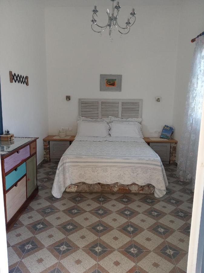 Giaglakis Rooms Platis Gialos  Exterior photo